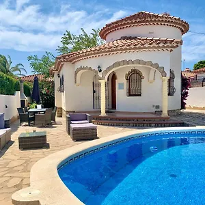 villa-sonrisa-de-oro-private-swimming-pool.catalonia-hotels.com/